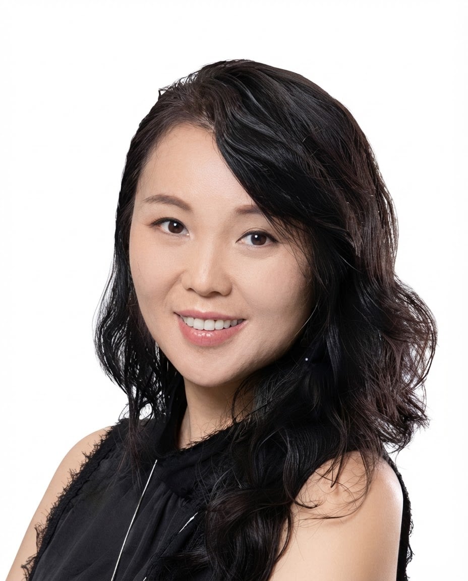 Stephanie Yi